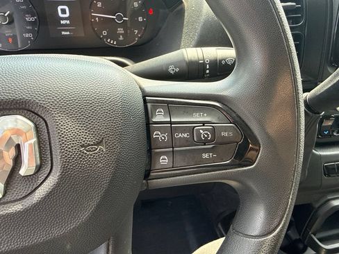 Used 2025 RAM ProMaster 2500 w/ Convenience Group FWD image 21