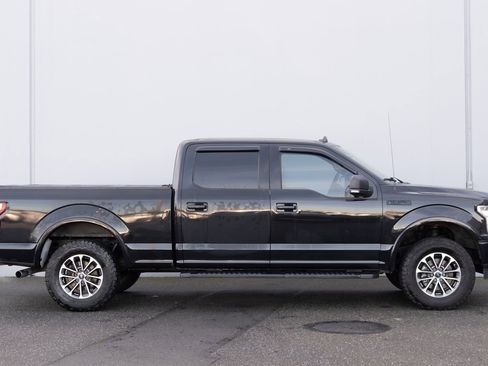 Used 2019 Ford F150 XLT w/ Equipment Group 302A Luxury image 26