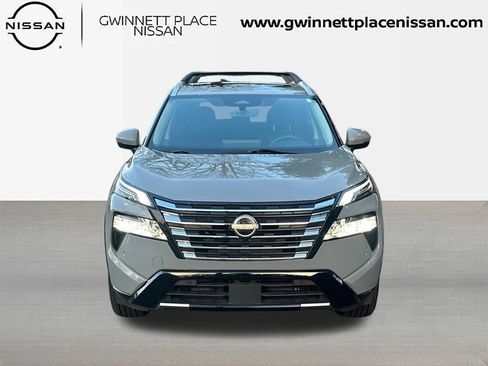 Certified 2024 Nissan Rogue Platinum image 2