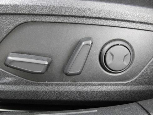 Used 2025 Hyundai Sonata SEL FWD image 8