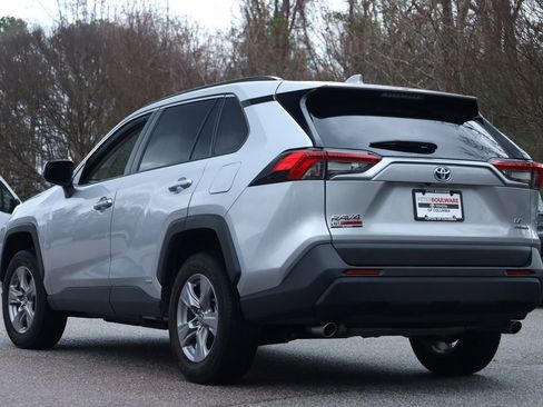 Used 2024 Toyota RAV4 LE image 3