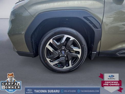 Used 2025 Subaru Forester Limited w/ Popular Package #1 AWD/4WD image 9