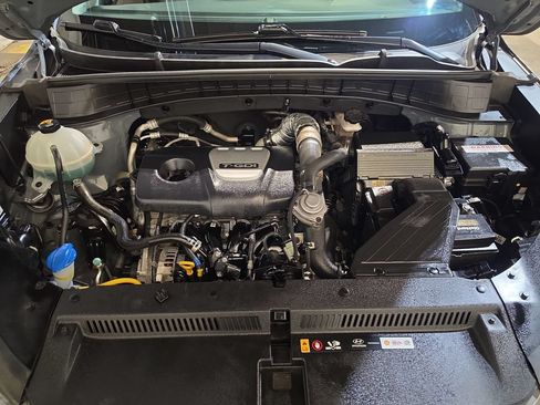 Used 2017 Hyundai Tucson Sport FWD image 17