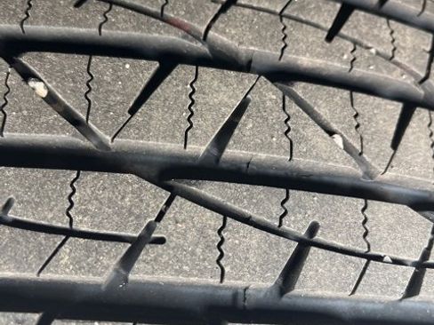 Used 2025 Jeep Compass Latitude w/ Convenience Group image 23