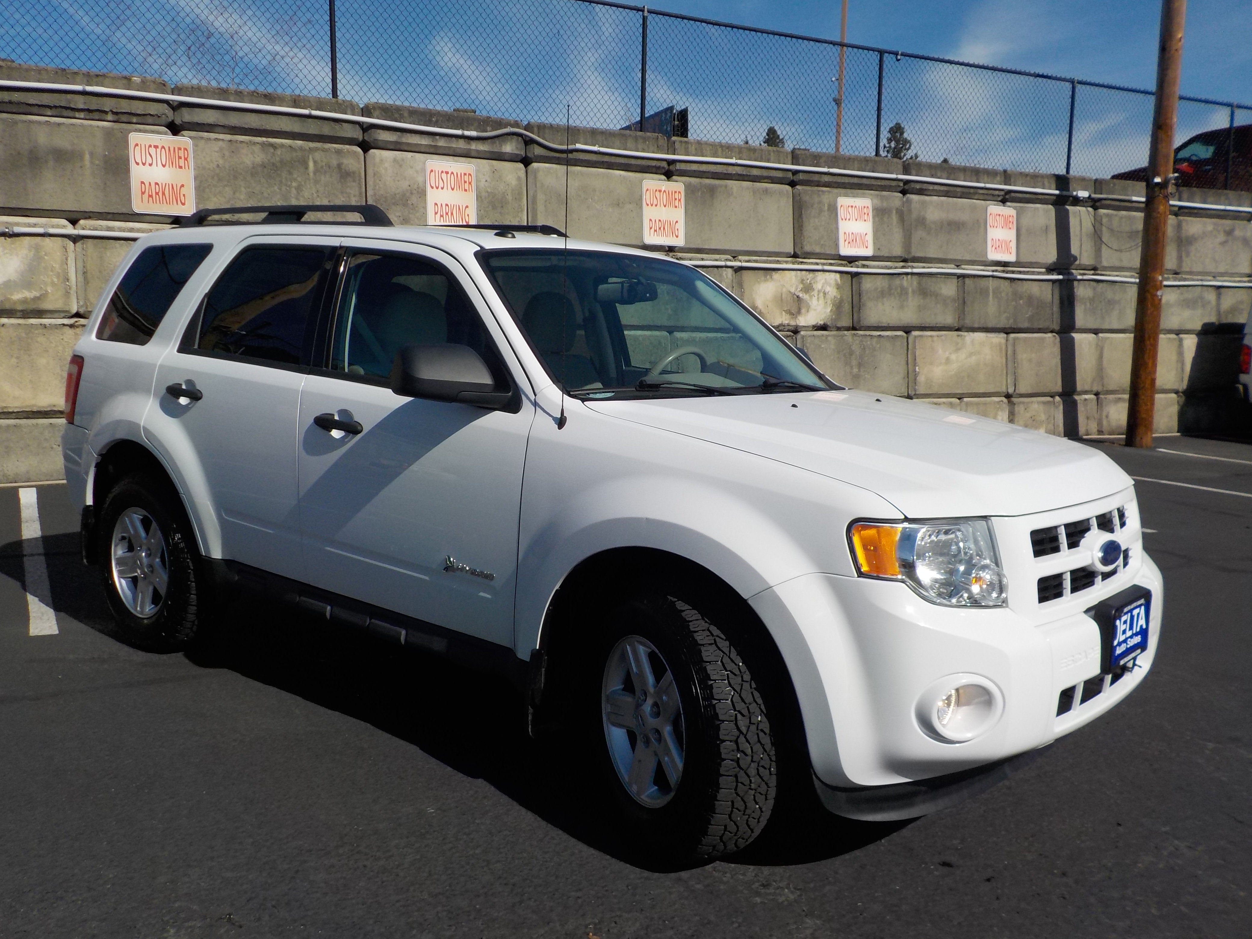 Used 2012 Ford Escape 4WD Hybrid image 1