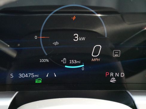 Used 2024 Cadillac Lyriq Sport RWD image 21