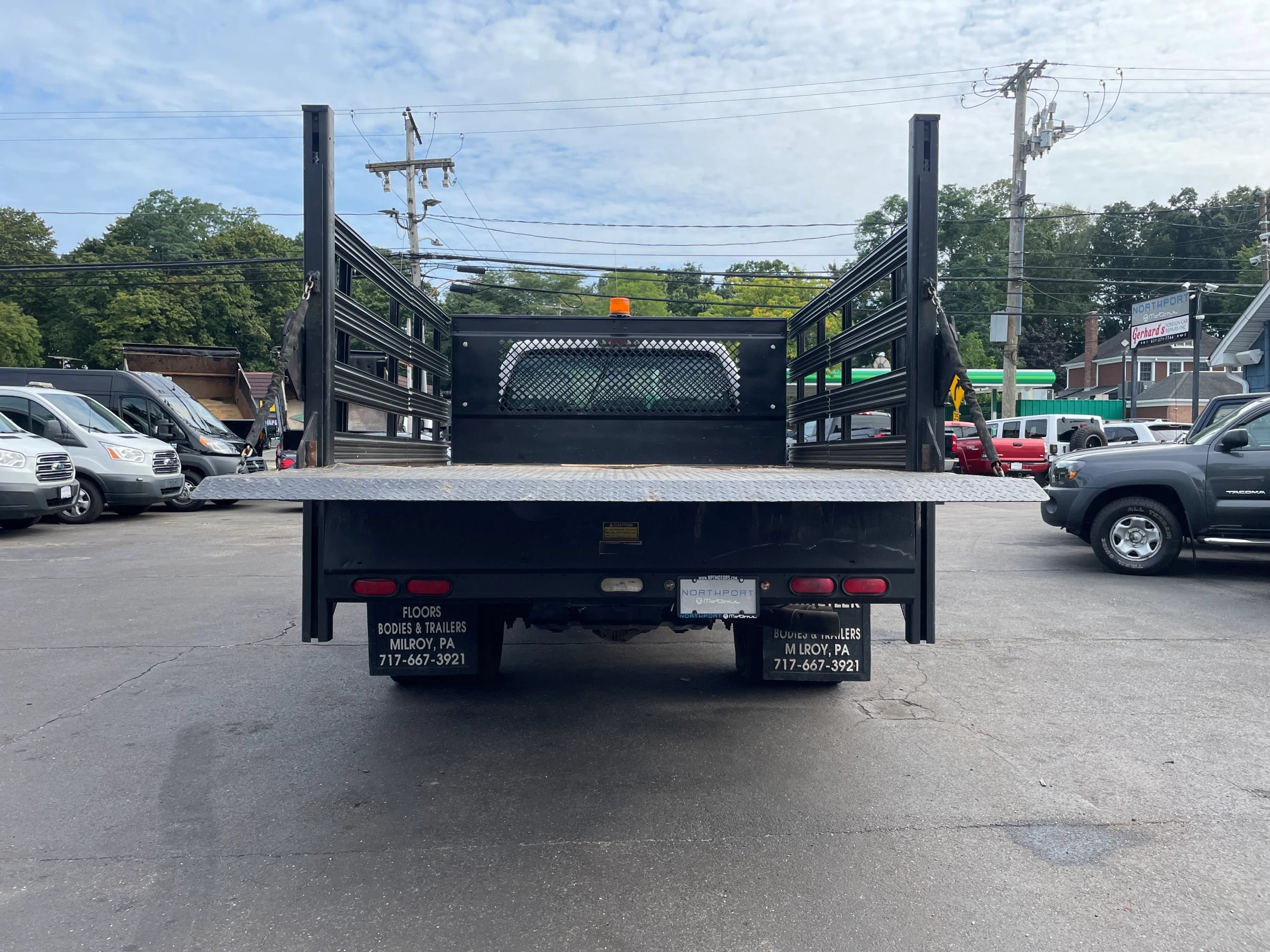 Used 2011 Ford F350 XL AWD/4WD image 4