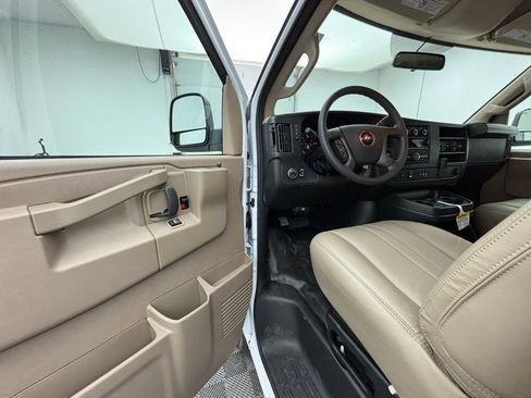 New 2025 GMC Savana 2500 w/ Driver Convenience Package image 14