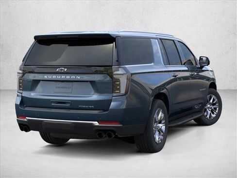 New 2026 Chevrolet Suburban Premier RWD image 5