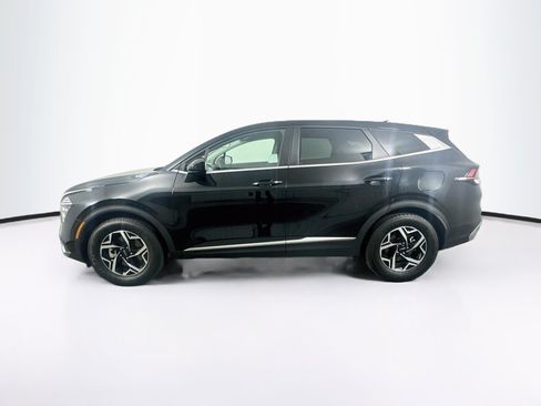 Used 2024 Kia Sportage LX FWD image 4