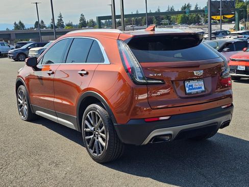 Used 2019 Cadillac XT4 Premium Luxury w/ Enhanced Visibility Package AWD/4WD image 7