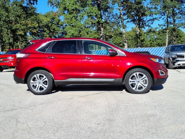 Used 2017 Ford Edge Titanium AWD/4WD image 16