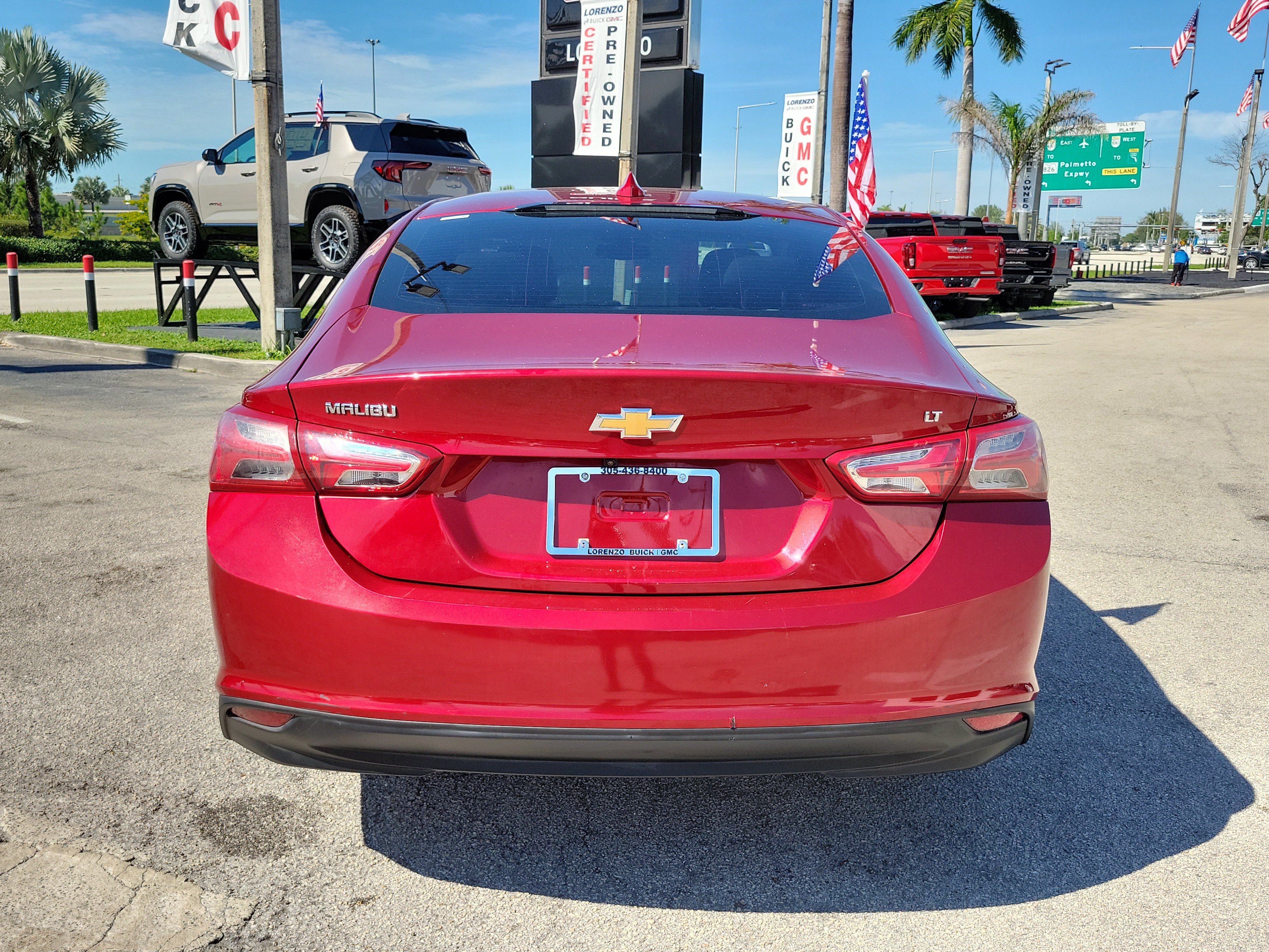 Used 2021 Chevrolet Malibu LT FWD image 6