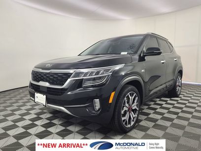 Used 2021 Kia Seltos SX w/ SX Sunroof Package