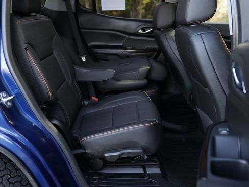 Used 2023 GMC Acadia AT4 w/ GMC Pro Grade Package image 37