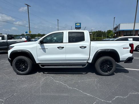 New 2026 Chevrolet Colorado Trail Boss AWD/4WD image 9