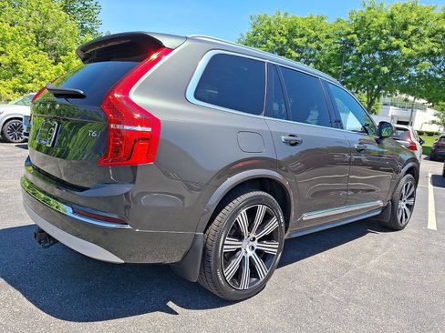 Used 2022 Volvo XC90 T6 Inscription w/ Climate Package AWD/4WD image 6