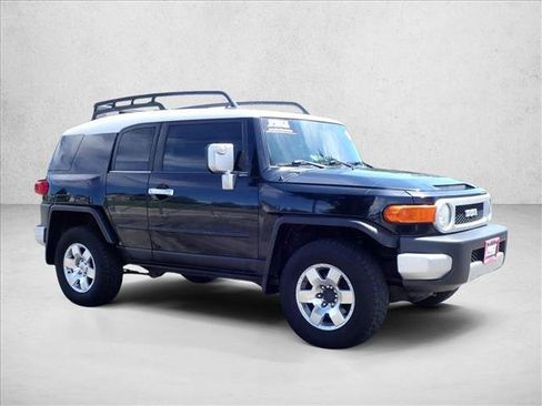 Used 2008 Toyota FJ Cruiser 4WD image 6