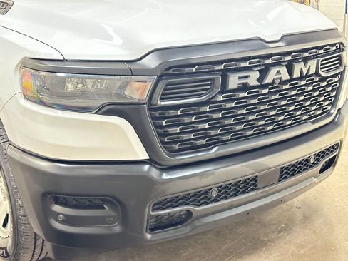 Used 2025 RAM 1500 Tradesman AWD/4WD image 15