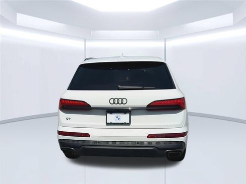 Used 2025 Audi Q7 3.0T Premium Plus AWD/4WD image 8
