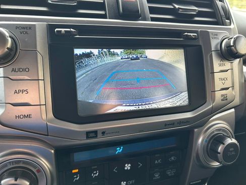 Used 2017 Toyota 4Runner Limited AWD/4WD image 22