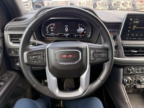 Certified 2024 GMC Yukon SLT image 13