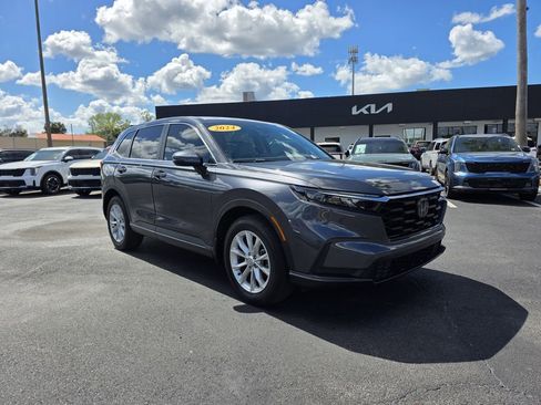 Used 2024 Honda CR-V EX image 16