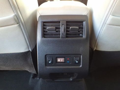 Used 2022 Mitsubishi Outlander SEL FWD image 26