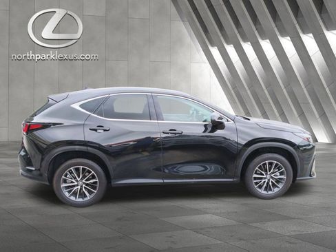 Certified 2025 Lexus NX 250 FWD w/ Cold Area Package image 4