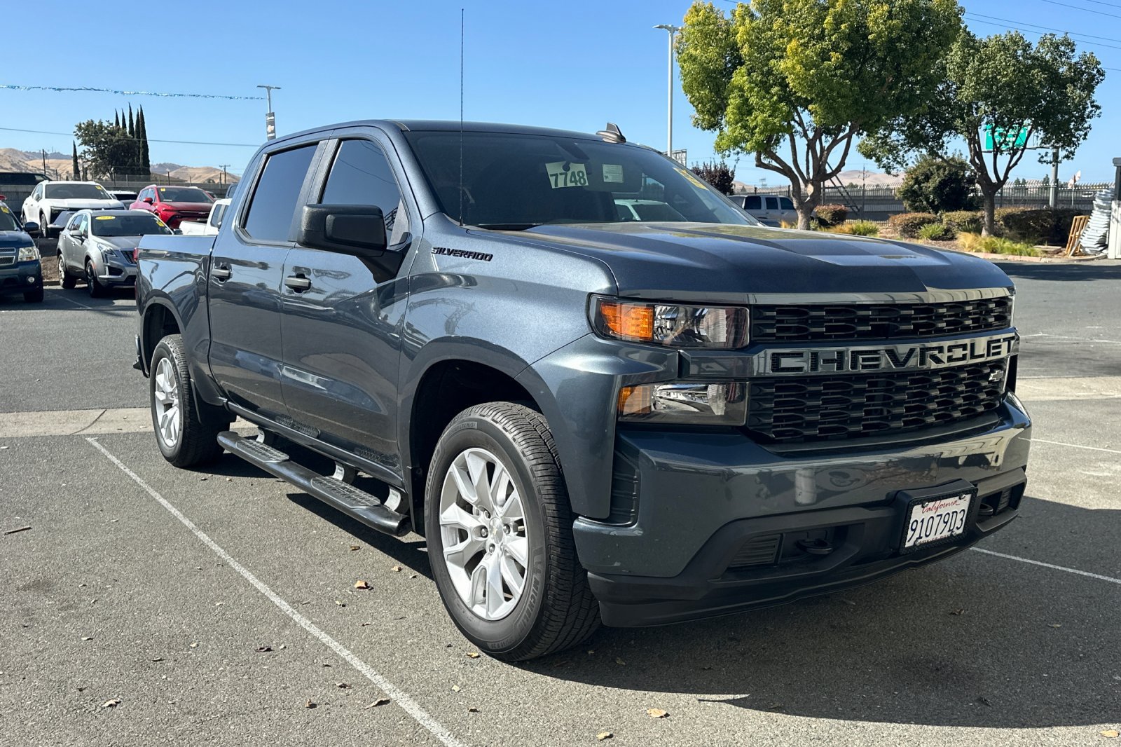 Used 2021 Chevrolet Silverado 1500 Custom w/ LPO, Dark Essentials Package RWD image 2