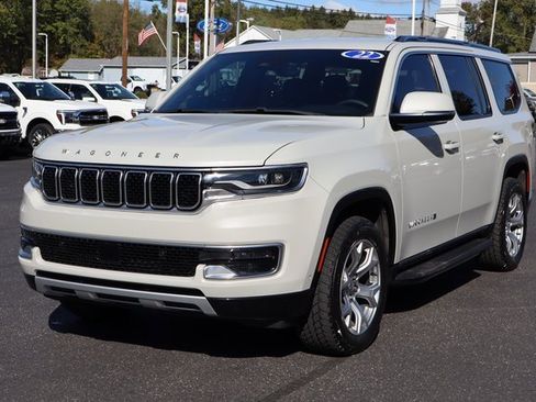 Used 2022 Jeep Wagoneer Series II image 15