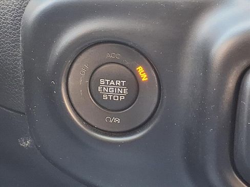 Used 2021 Jeep Wrangler Unlimited Sport image 15