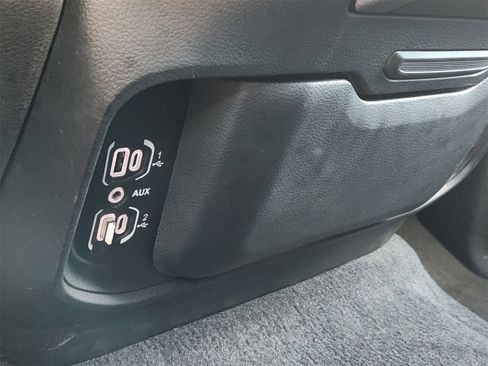 Used 2025 RAM 1500 Big Horn image 31