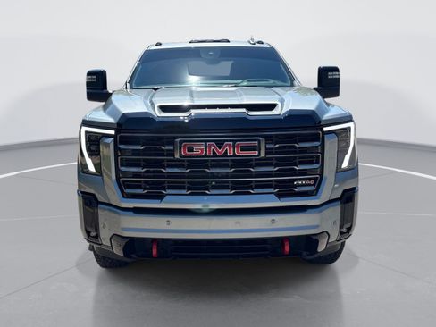 Used 2026 GMC Sierra 2500 AT4 w/ AT4 Premium Plus Package AWD/4WD image 2