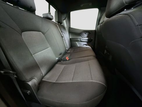 Used 2025 Chevrolet Colorado Trail Boss AWD/4WD image 27