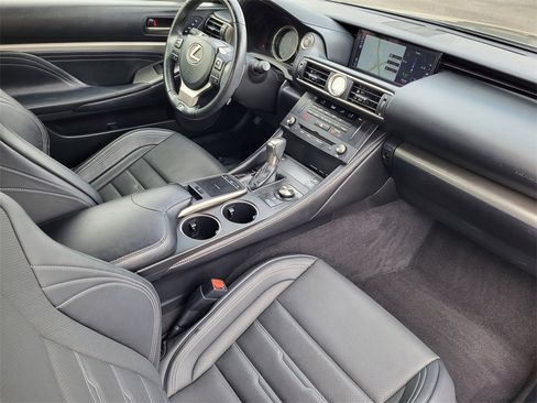 Used 2018 Lexus RC 300 image 17