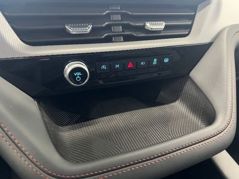 Used 2026 Ford Explorer Active image 14