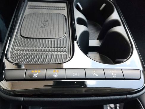 New 2025 Hyundai Ioniq 5 SEL image 17