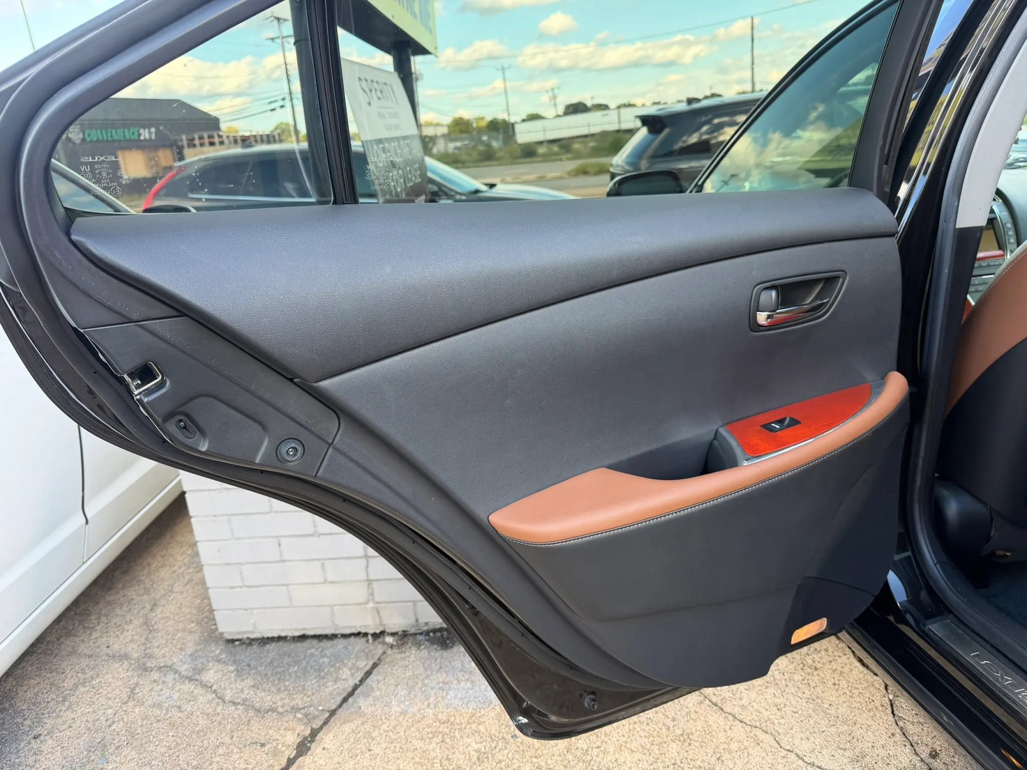 Used 2012 Lexus ES 350 w/ Touring Special Edition FWD image 12