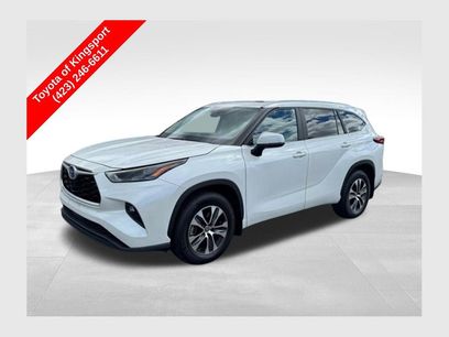 Used 2023 Toyota Highlander XLE