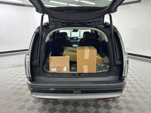 New 2026 Hyundai Ioniq 9 Limited image 20