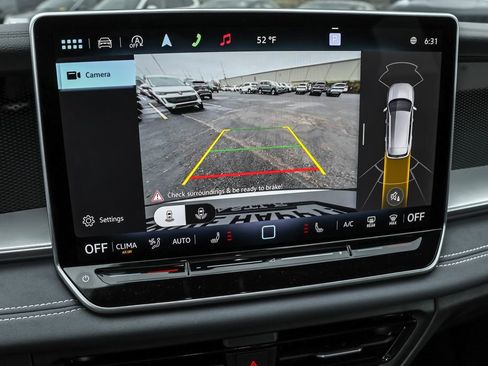 New 2025 Volkswagen Tiguan SE R-Line image 7