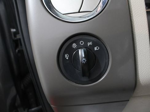 Used 2011 Ford Expedition XL w/ 101A Rapid Spec Order Code AWD/4WD image 23