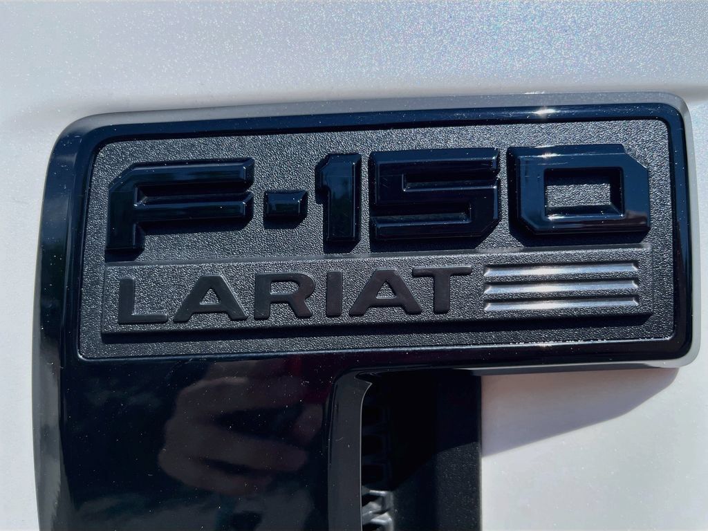 Used 2025 Ford F150 Lariat w/ Equipment Group 501A Mid AWD/4WD image 37