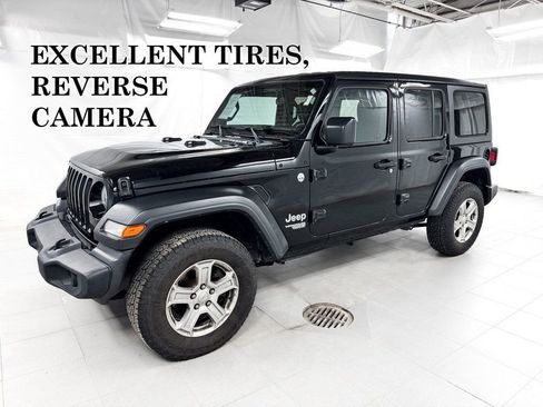 Used 2018 Jeep Wrangler Unlimited Sport S AWD/4WD image 1