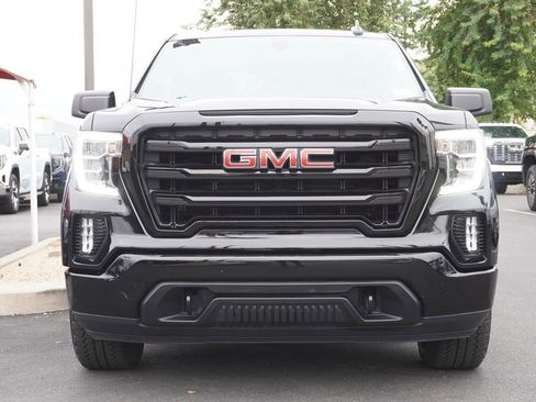 Certified 2022 GMC Sierra 1500 Elevation image 5