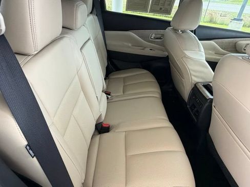 Used 2023 Nissan Murano SL w/ Cargo Package FWD image 33