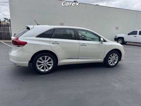 Used 2014 Toyota Venza XLE w/ XLE Premium Package FWD image 11