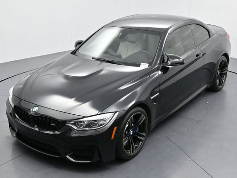 Used 2015 BMW M4 Convertible RWD image 38