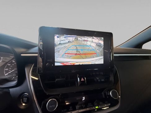 Used 2025 Toyota Corolla SE FWD image 16